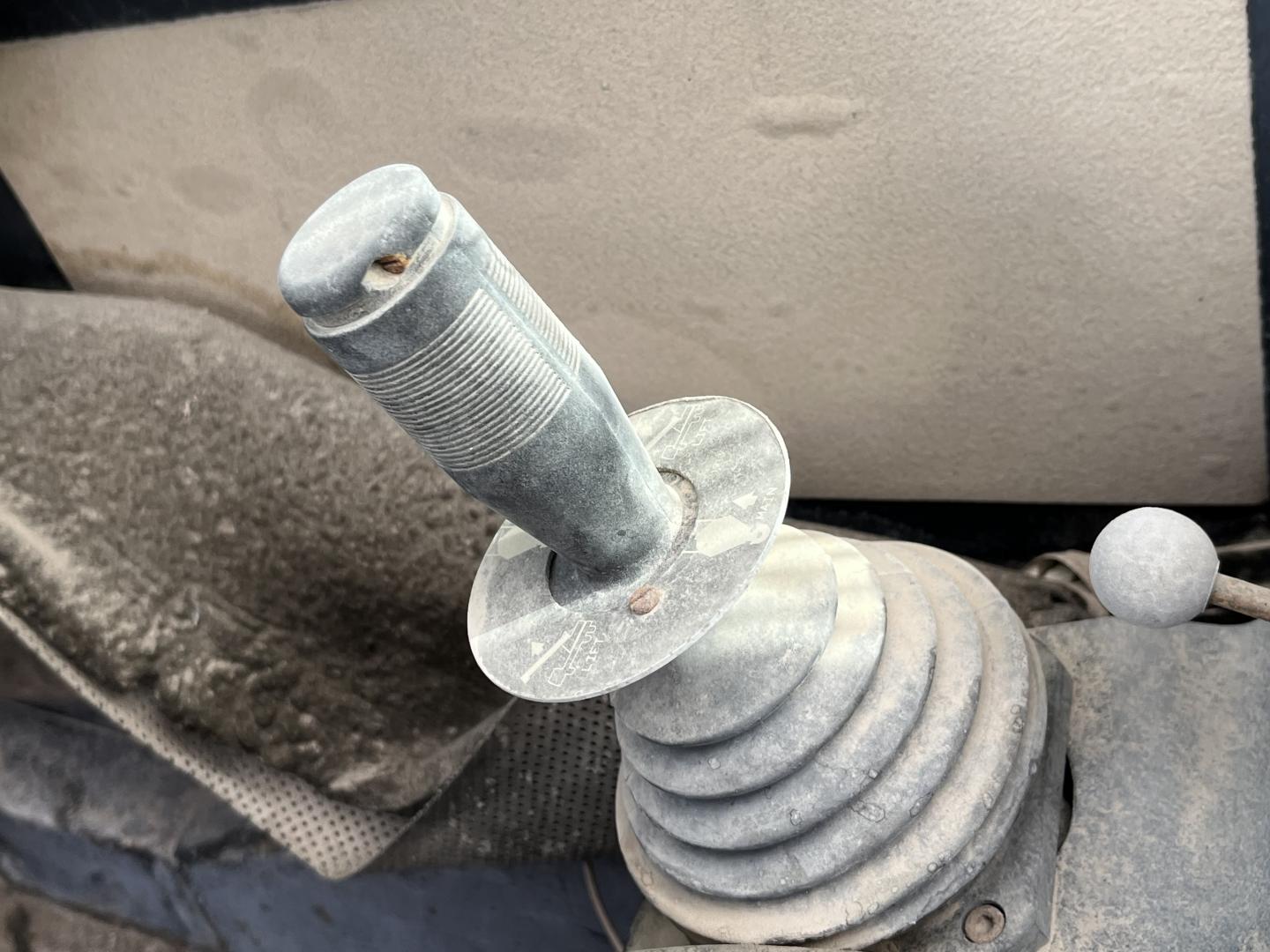 ./imagenes/INVOICE/2019/3272/GRUA GROVE RT-422 (8).JPG